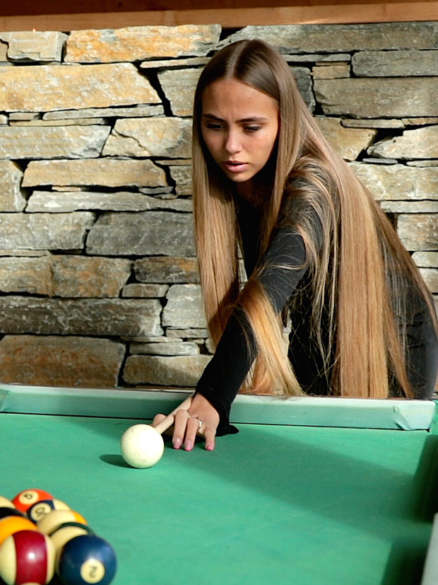 VIDEO - The RealRapunzels team playing pool