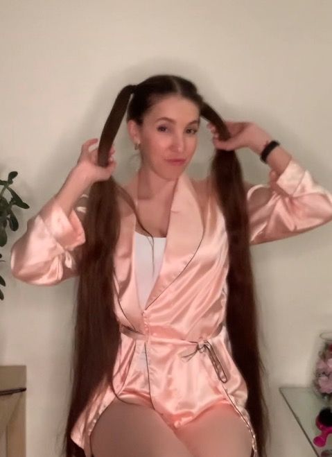 PHONE VIDEO - Yet another Alina