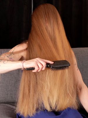 VIDEO - Soft, thick, blonde hair brushing and hair play in front of her face