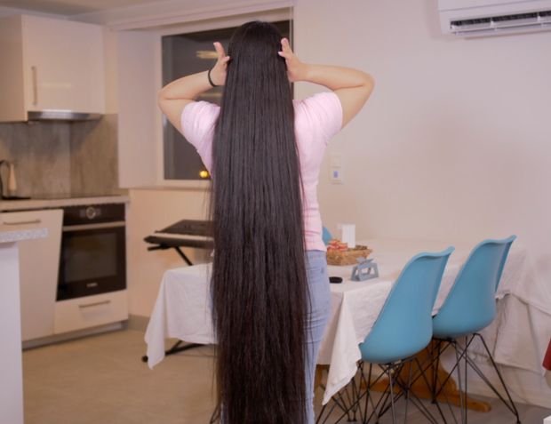 VIDEO - Isabell&#x27;s mega braid