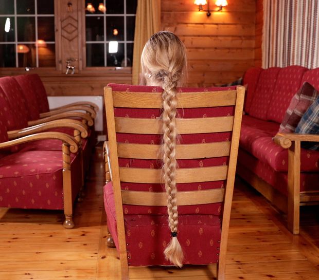 VIDEO - Perfect wavy ponytail sliding
