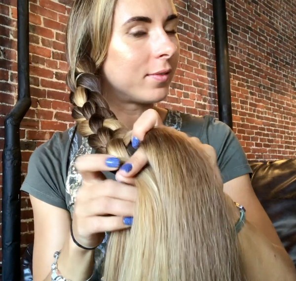  VIDEO - 4 strand braid