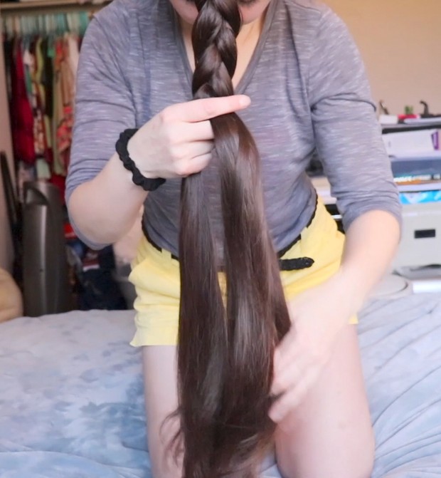VIDEO - Antonia&#x27;s french braid