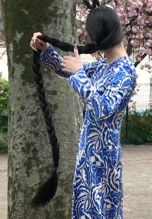VIDEO - Rin by the tree 2