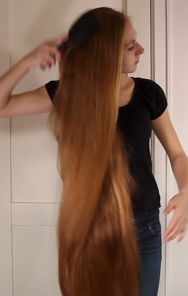 VIDEO - Rakel&#x27;s creative hair show (part 2)
