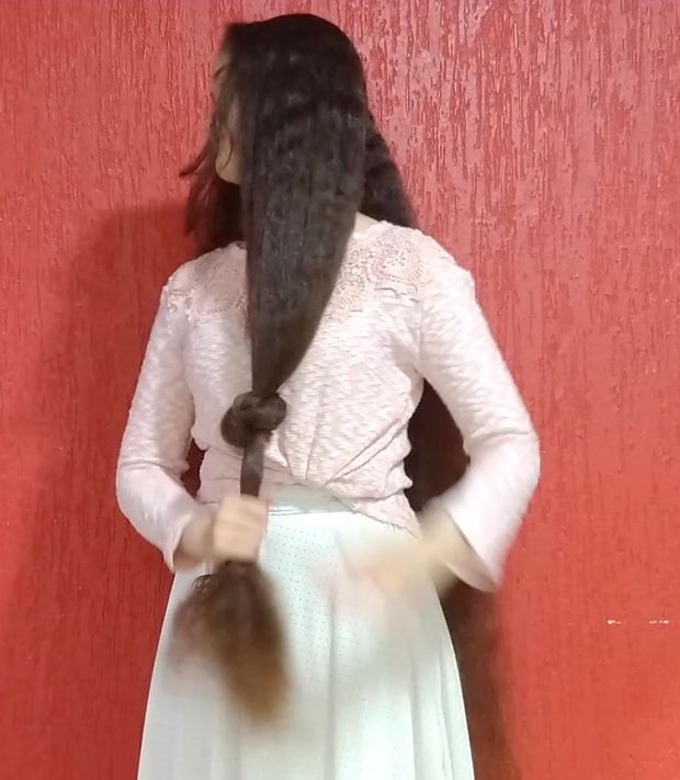 VIDEO - Thick, curly hair