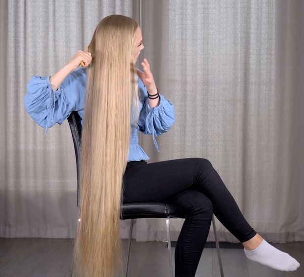 VIDEO - The perfect hair brushing