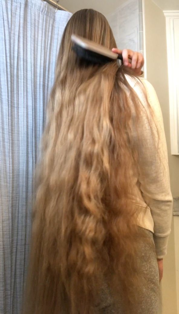 PHONE VIDEO - Serafina brushing out a braid