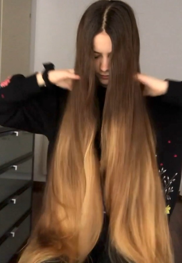 VIDEO - Ottavia&#x27;s freshly trimmed hair