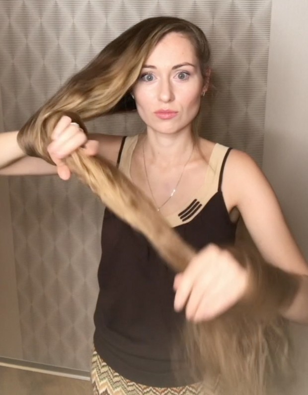 PHONE VIDEO - Katerina&#x27;s hair display