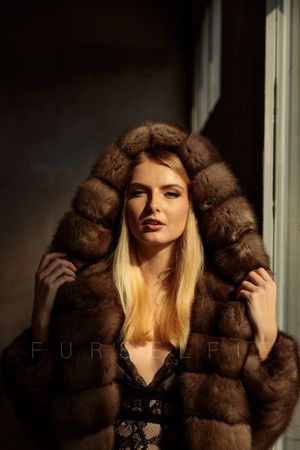 Luxury sable fur coat on Cinti