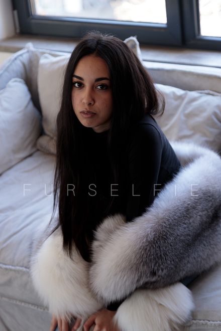 Stole and unique white fox fur coat for Gigi fans