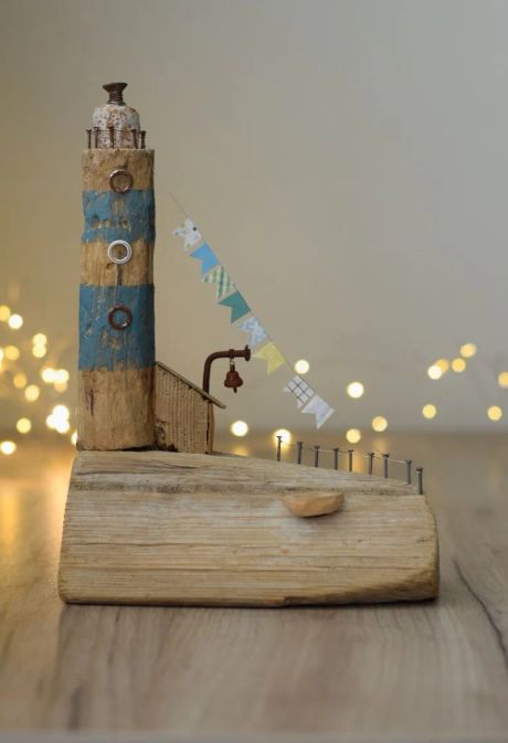 Interior composition driftwood for the house