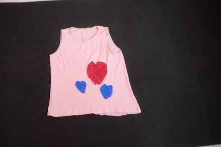 Hand-painted Strappy tank top with hearts