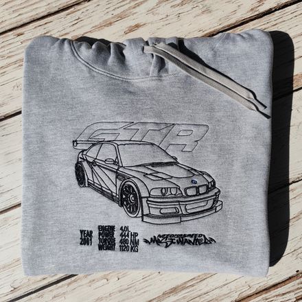 Bluza z motywem Need for Speed Most Wanted BMW e46 m3 GTR z blacklist na plecach