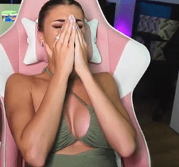 Freebie 2 - Spanish streamer