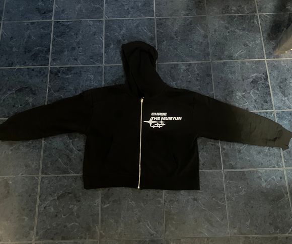 Zip up munyun hoody 