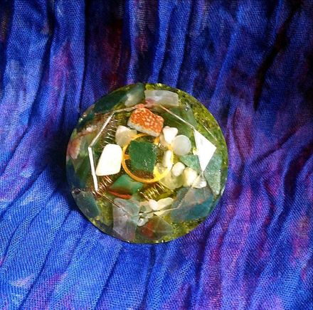 &quot;Diamond&quot; from orgonite