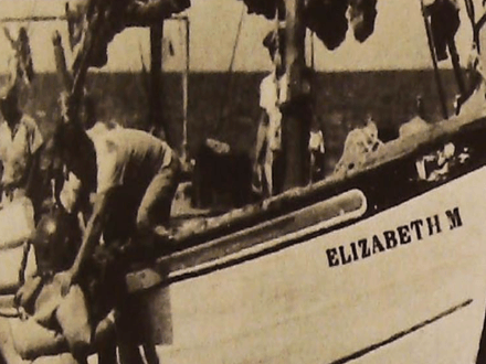 The Flash of Gold, Diving for Treasure Wrecks