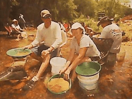 Flakes of Gold, New Friends &amp; Family Fun