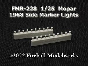 FMR-228 Dodge &amp; Plymouth 1968 Side Marker Lights 1/25 Scale