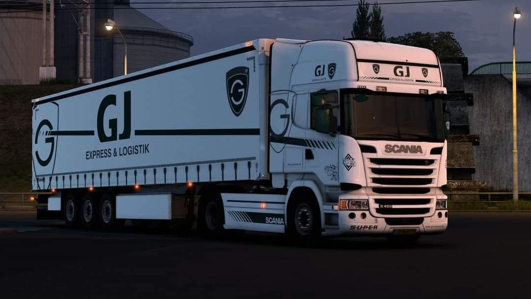 R2012 Streamline 2014