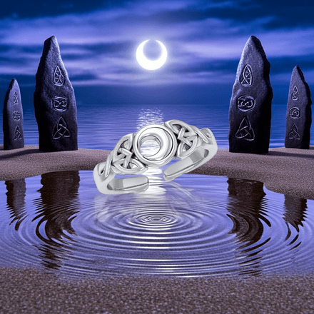 Triquetra Celtic Knot Crescent Moon Toe Sterling Silver Ring