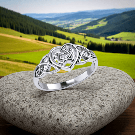 Celtic Knotwork Heart Sterling Silver Ring, Size 6
