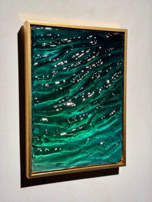 Emerald wave