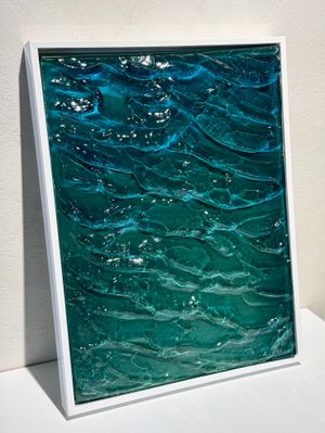 Blue to green water
