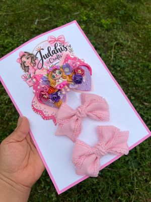 pink-catrina-doll-bow-and-clip-set