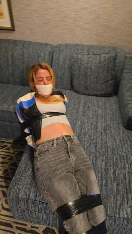 Kody Evans Double Crossed By Manager photo set