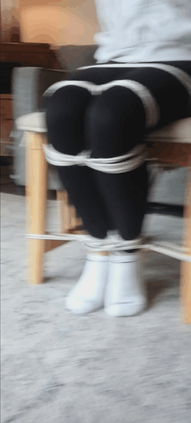 Megan Chair Tied 