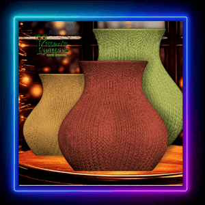 Knitted Holiday Vase