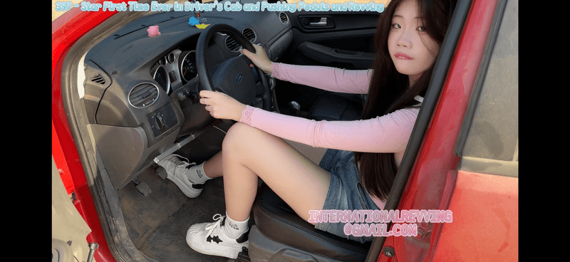 397 - Star First Time Ever in Driver’s Cab and Pushing Pedals and Revving