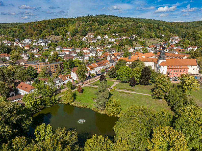 Schlosspark Philippstal im Spätsommer