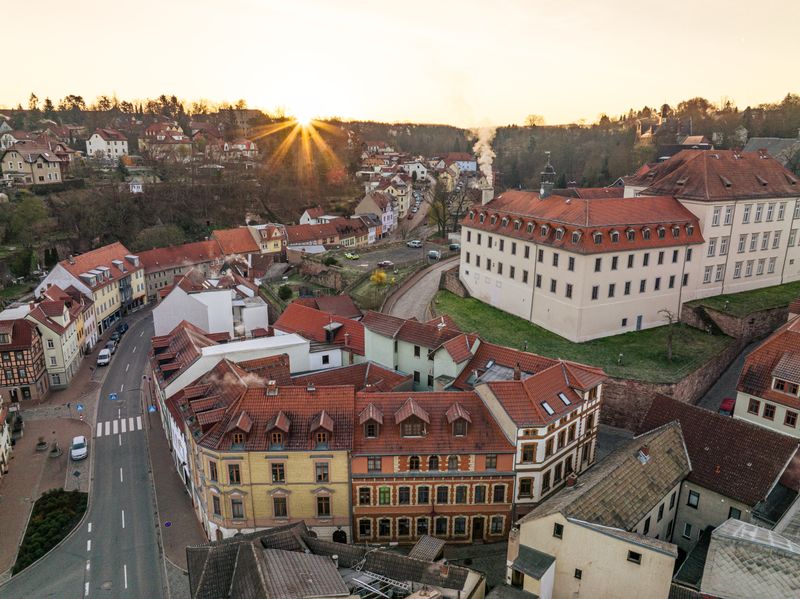 Sonnenaufgang über Stadtroda, Thüringen