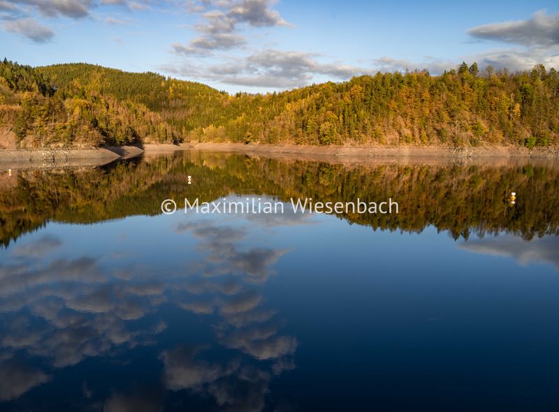 Der Hohenwartestausee im Herbst