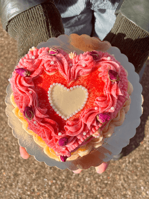 heart cake wedding