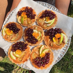 mini frangipane tarts