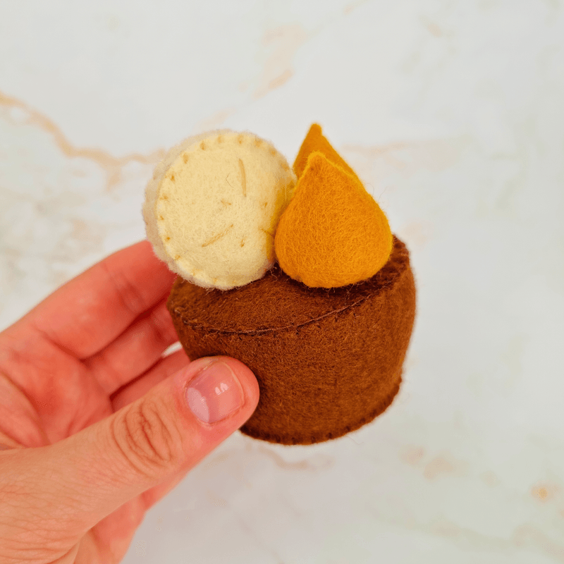 Felt Cupcake PDF Sewing Pattern - with fruit, cream and wafer, easy and beginner-friendly