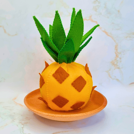Felt 3D Pineapple PDF sewing pattern with tutorial - easy beginner friendly needle craft project