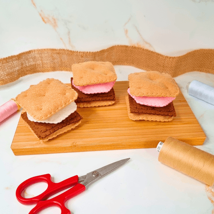 Felt Smore&#x27;s PDF  sewing pattern, easy beginner camping food