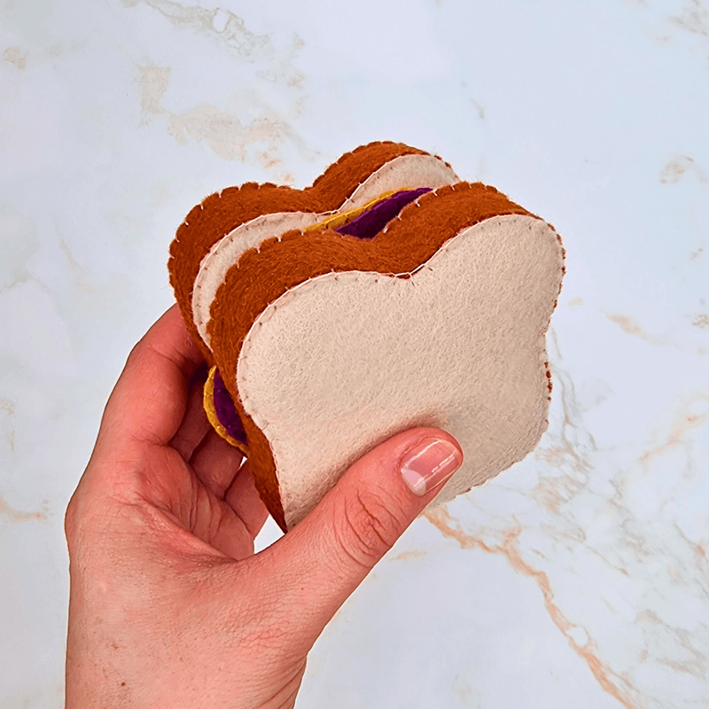 Felt Peanut Butter and Jelly PDF Sewing Pattern - easy and beginner friendly