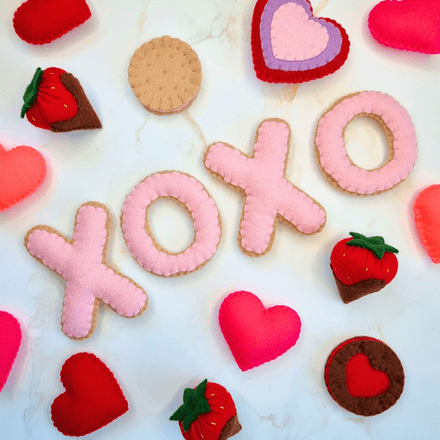 Felt Valentine&#x27;s Day PDF Sewing Pattern BUNDLE - biscuits, hearts, chocolate covered strawberries