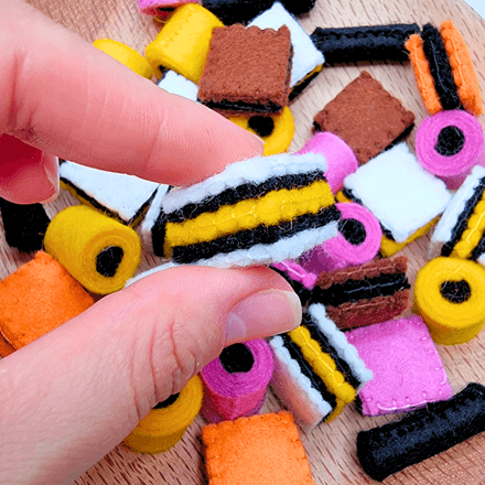 Wool Felt Liquorice Sweet Assortment PDF Sewing Pattern - sew your own squares and rolls of licorice