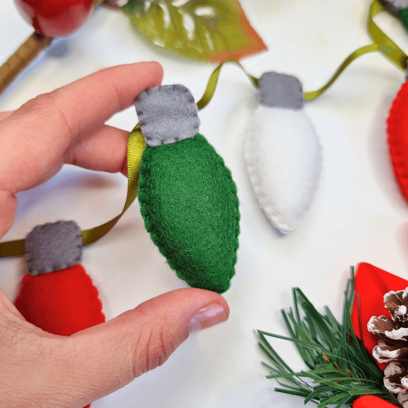 Felt Fairy Light PDF Sewing Pattern, festive party light bulb garland, Christmas string lights
