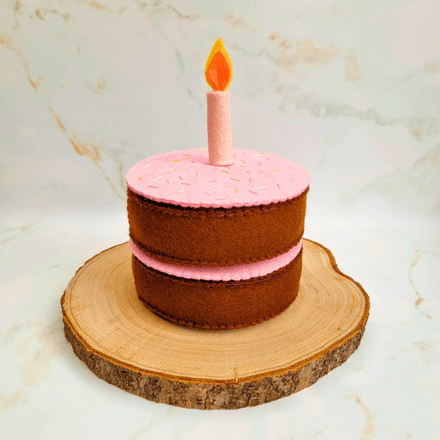 Sew you own felt birthday cake - PDF pattern with tutorial - easy beginner friendly kids felt food