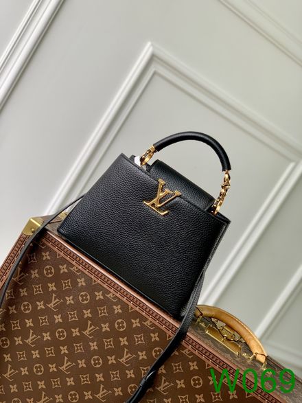 LV Luxury Handbag Capucines MM BB
