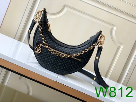 Louis Vuitton Loop Black